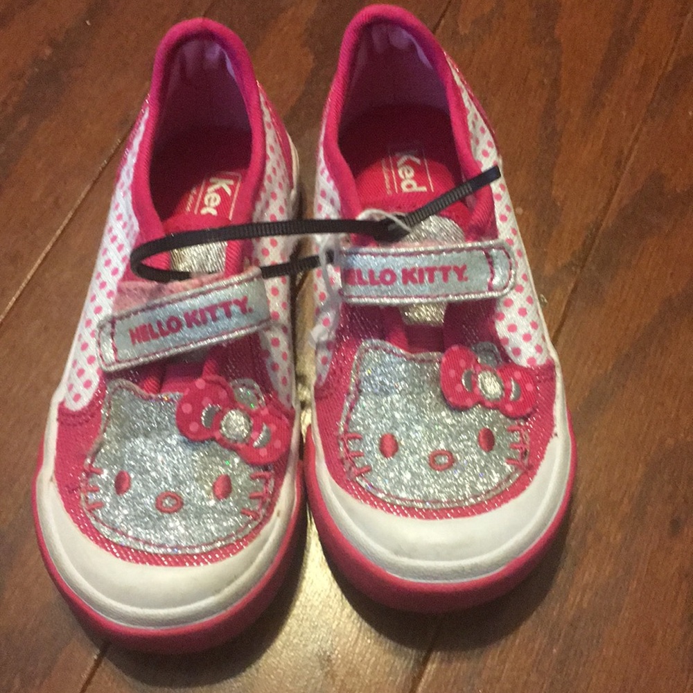 hello kitty Keds. Size 7.